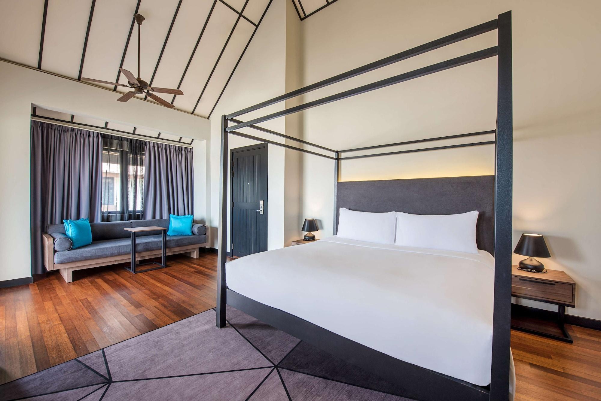 Avani Sepang Goldcoast Resort Kampong Bagan Lalang Eksteriør bilde A bedroom at the hotel