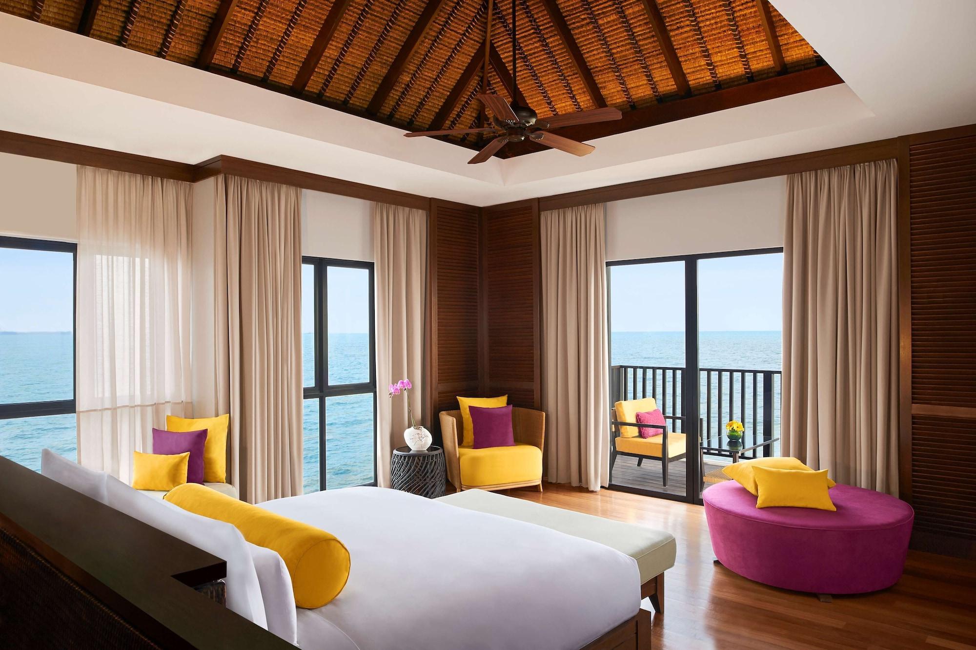 Avani Sepang Goldcoast Resort Kampong Bagan Lalang Eksteriør bilde A bedroom at the hotel
