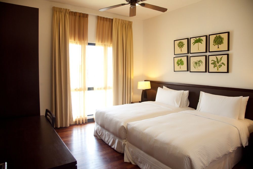 Avani Sepang Goldcoast Resort Kampong Bagan Lalang Eksteriør bilde A bedroom at the hotel